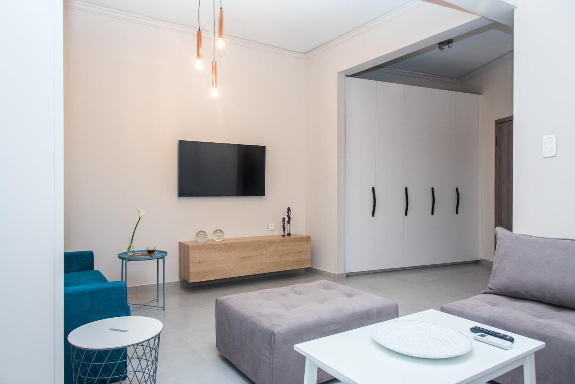 Comfy & Modern Apartment In The Heart Of Heraklion Eksteriør billede