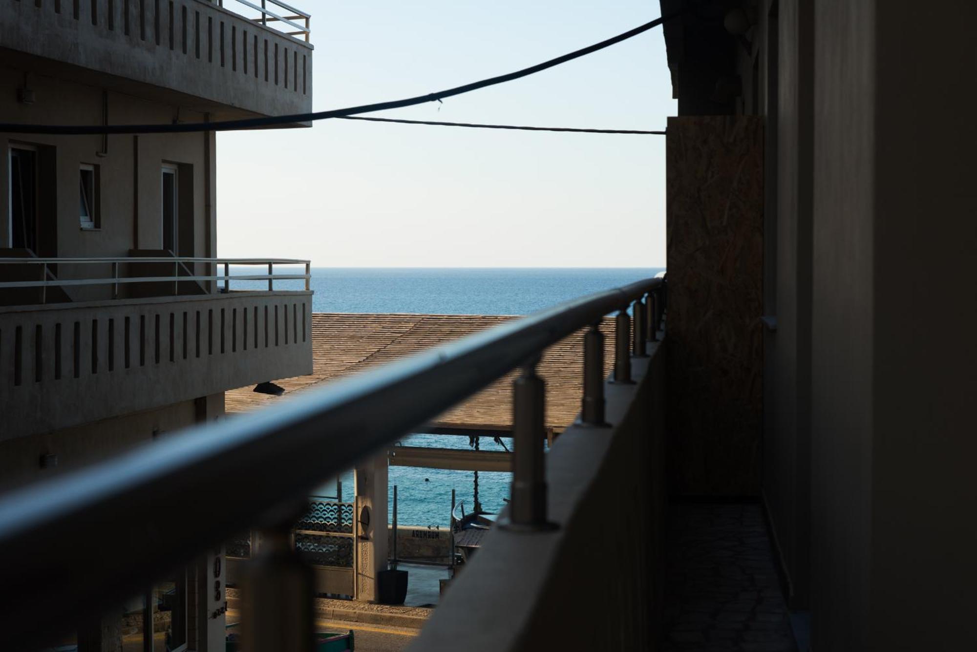 Comfy & Modern Apartment In The Heart Of Heraklion Eksteriør billede
