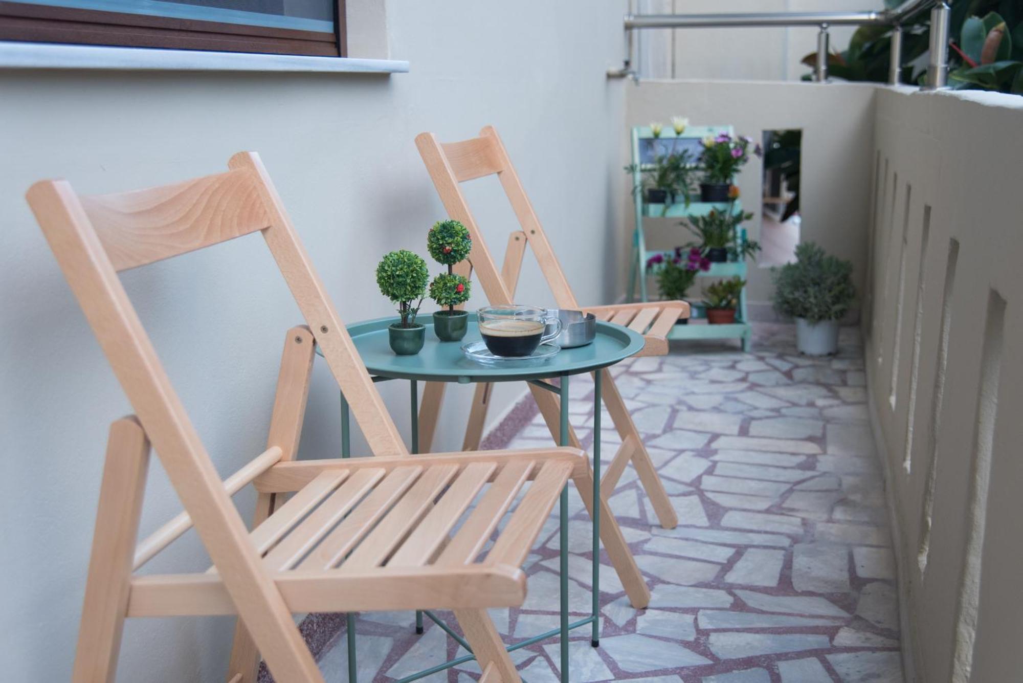 Comfy & Modern Apartment In The Heart Of Heraklion Eksteriør billede
