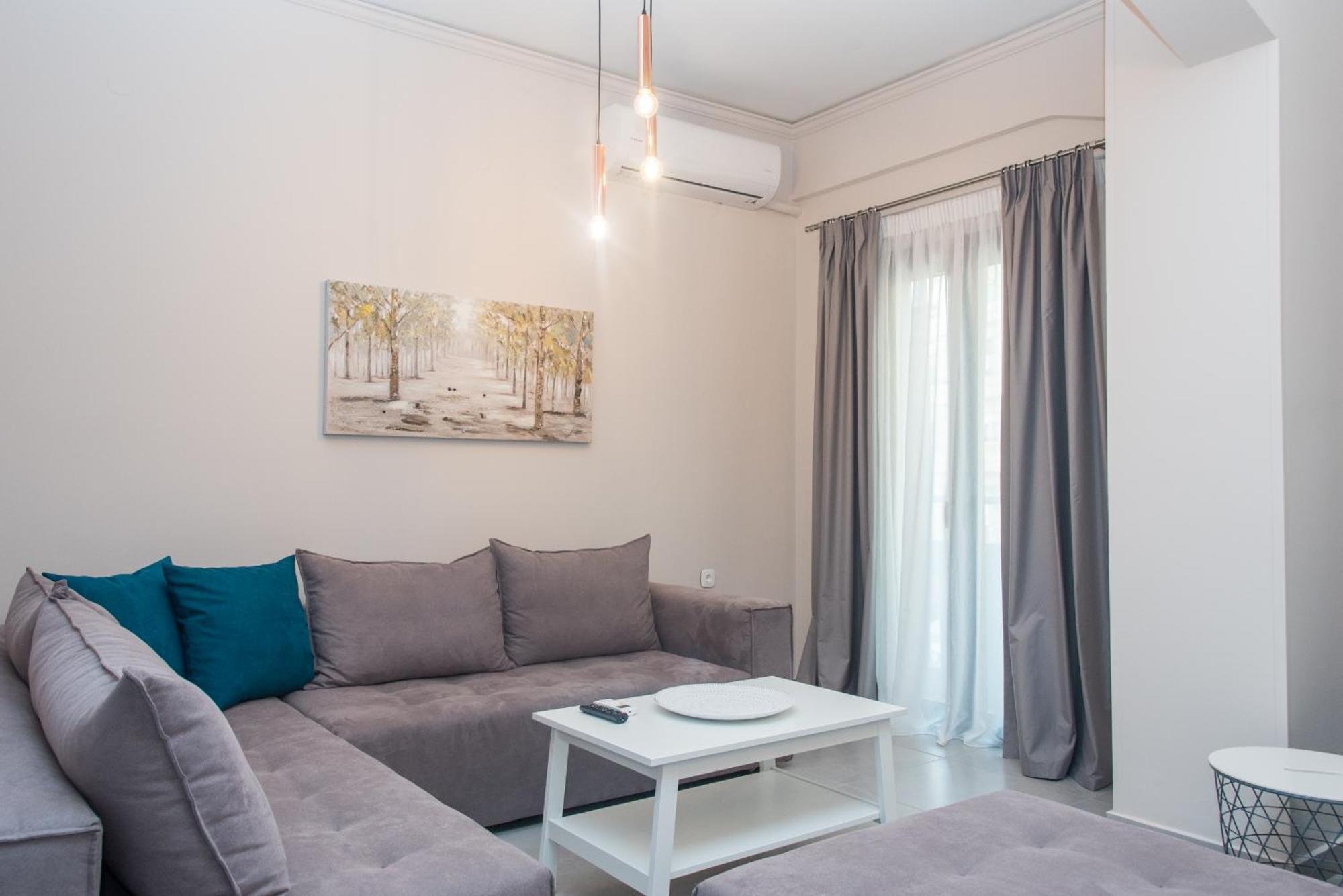 Comfy & Modern Apartment In The Heart Of Heraklion Eksteriør billede